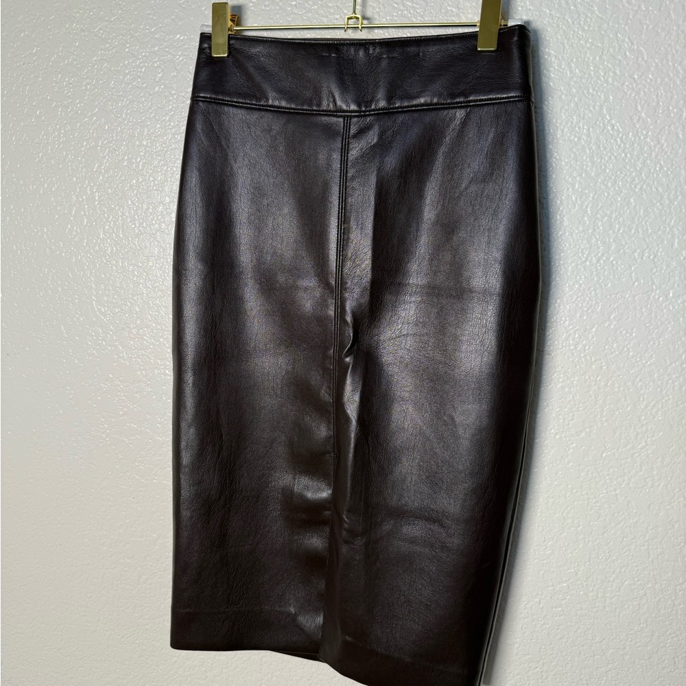 Aritzia Babaton Pegu Vegan leather pencil skirt Chocolate brown